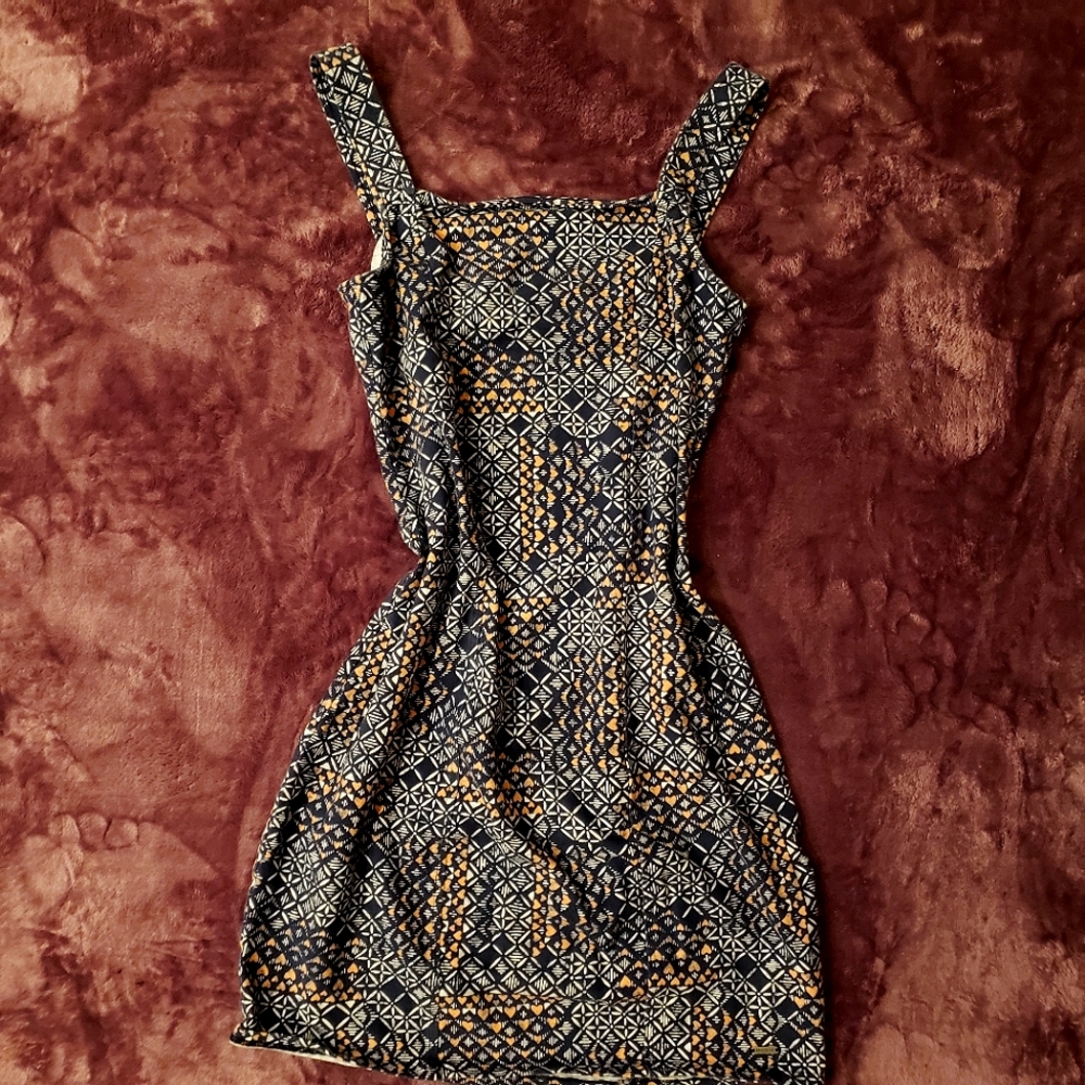 HOLLISTER ♡Stretch Bodycon Minidress Heart Print M